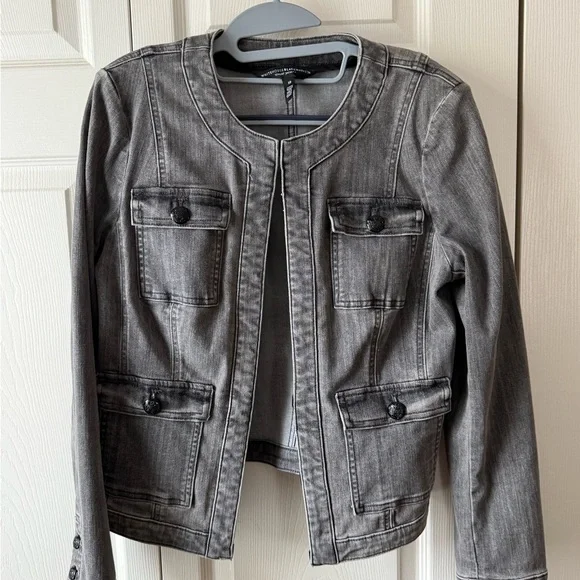 White House Black Market Women’s Gray Denim Jacket - Classic Pocket Detail - Picture 1 of 8